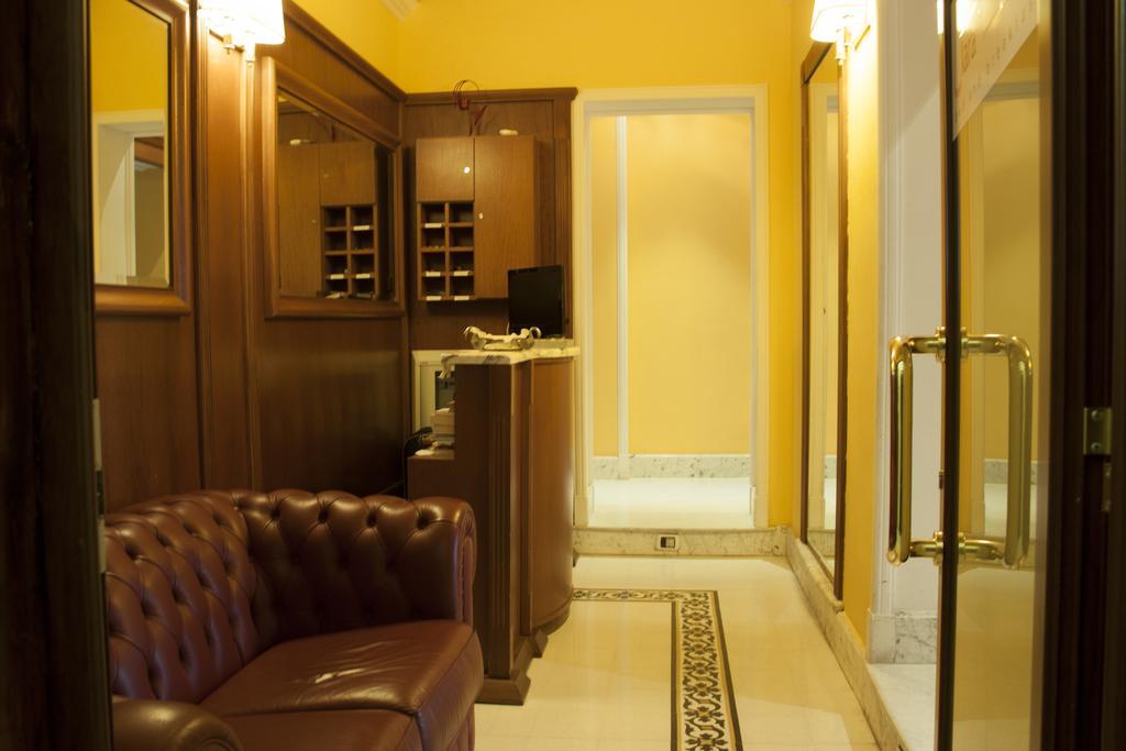 Hotel Clara Domus Roma Exterior foto
